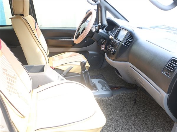中国第一辆自主商务车品牌，可靠商务车的代表——风行菱智
