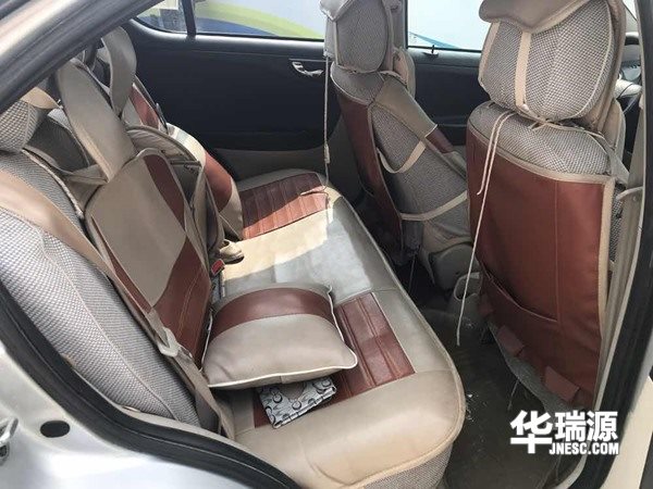 江淮同悦，内饰整洁，空间宽敞，家庭代步最佳选择
