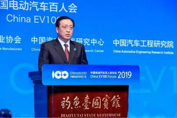 通过五部委发言 看2019年汽车行业发展势头
