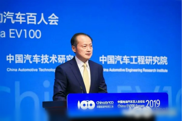 通过五部委发言 看2019年汽车行业发展势头