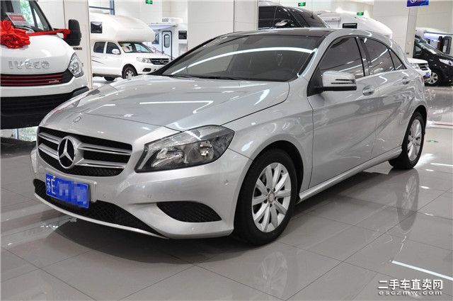 奔驰A级(进口) 2013款 A 180 价格12.98万