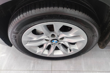 汉中二手宝马X1 2015款 sDrive18i 2.0T 手自一体 时尚晋级版