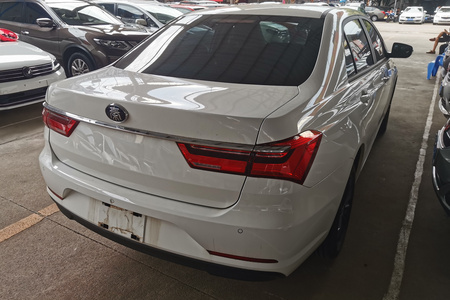 赣州二手比亚迪秦 2019款 1.5L CVT 尊贵型