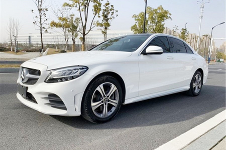 甘孜二手奔驰C级 2019款 C 260 L 运动轿车