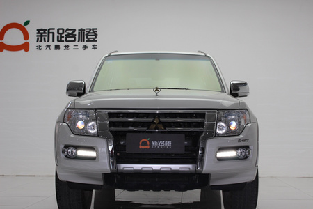 德州二手三菱帕杰罗 2018款 帕杰罗97 GLS3.8L 五门中东版 天窗自动