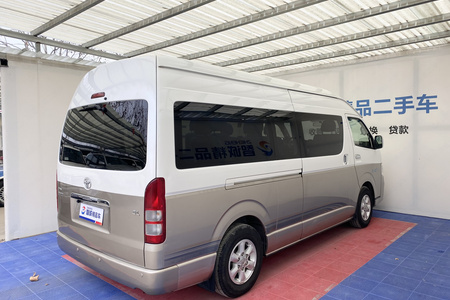 潍坊二手丰田HIACE 2011款 2.7L 自动 标准版 超长轴距高顶式 13座