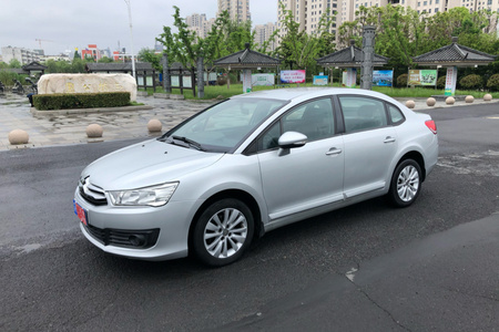 淮安二手雪铁龙世嘉 2012款 三厢 1.6L 手动 品尚型