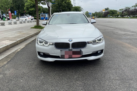 娄底二手宝马3系 2019款 320Li 2.0T 手自一体 时尚版
