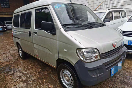 衡阳二手五菱之光 2013款 1.0L 手动 实用型 7座