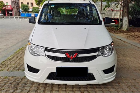 恩施二手五菱荣光V 2015款 1.5L 手动 实用型7二手8座