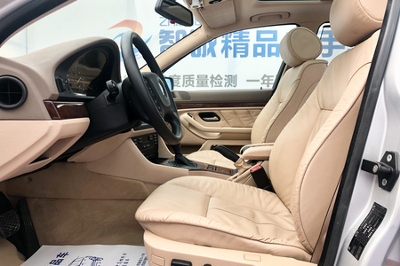 日照二手宝马5系 2003款 520i 2.2L 手自一体