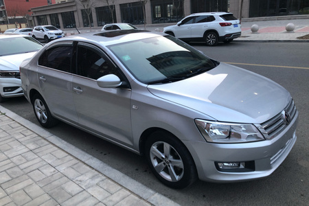 呼和浩特二手大众桑塔纳 2013款 1.6L 手动 舒适版