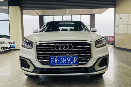南京二手奥迪Q2L 2021款 35 TFSI 时尚致雅型