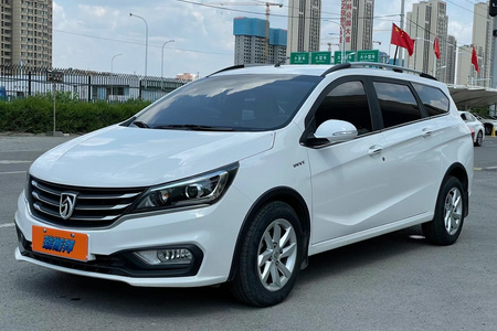 乌鲁木齐二手宝骏310W 2017款 1.5L 手动 时尚型 国V